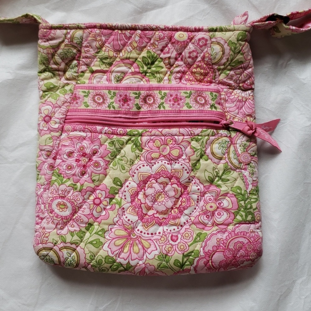 Vera Bradley quilted handbag